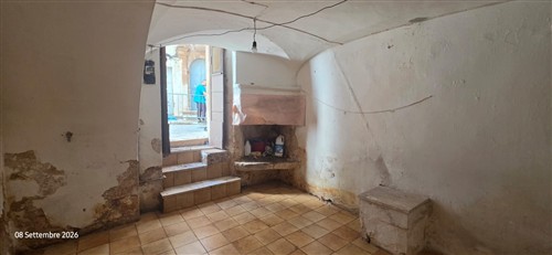Locale Zona Storica Uso Abitazione